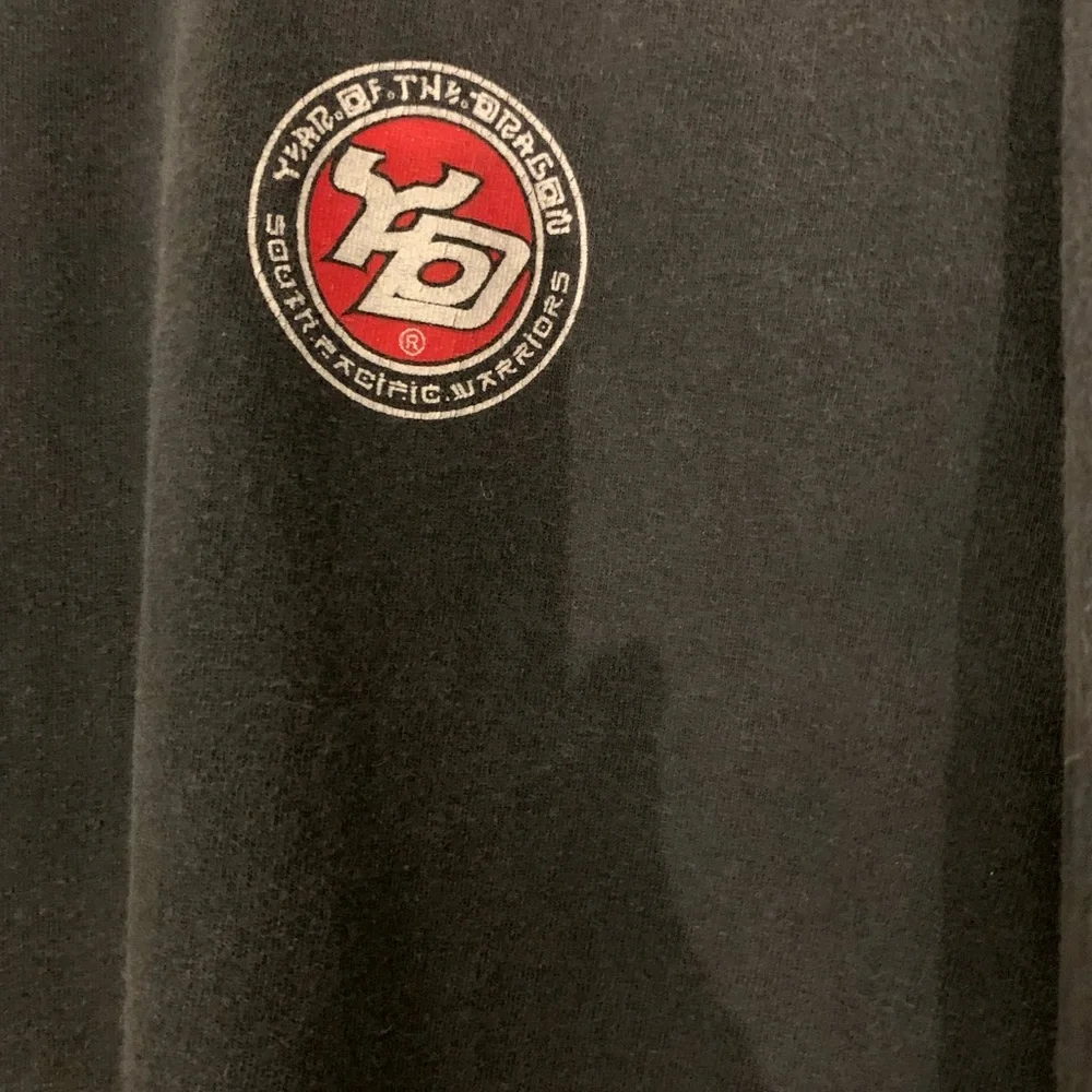 Year of The Dragon Black Graphic Tee with Dragon Logo Long Sleeve Streetwear XL - Picture 2 of 7